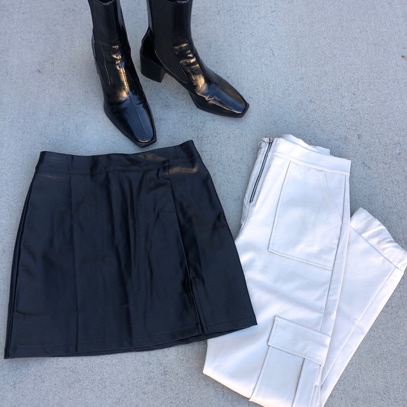 Leather Mini Skirt - Picture 2 of 3